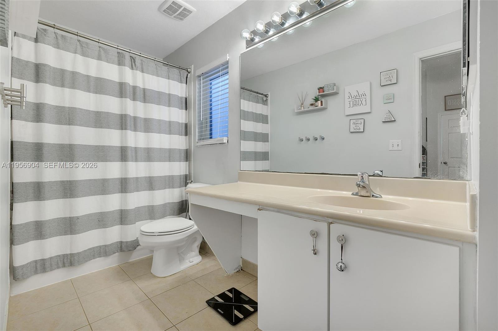 SILVER FALLS - Residential