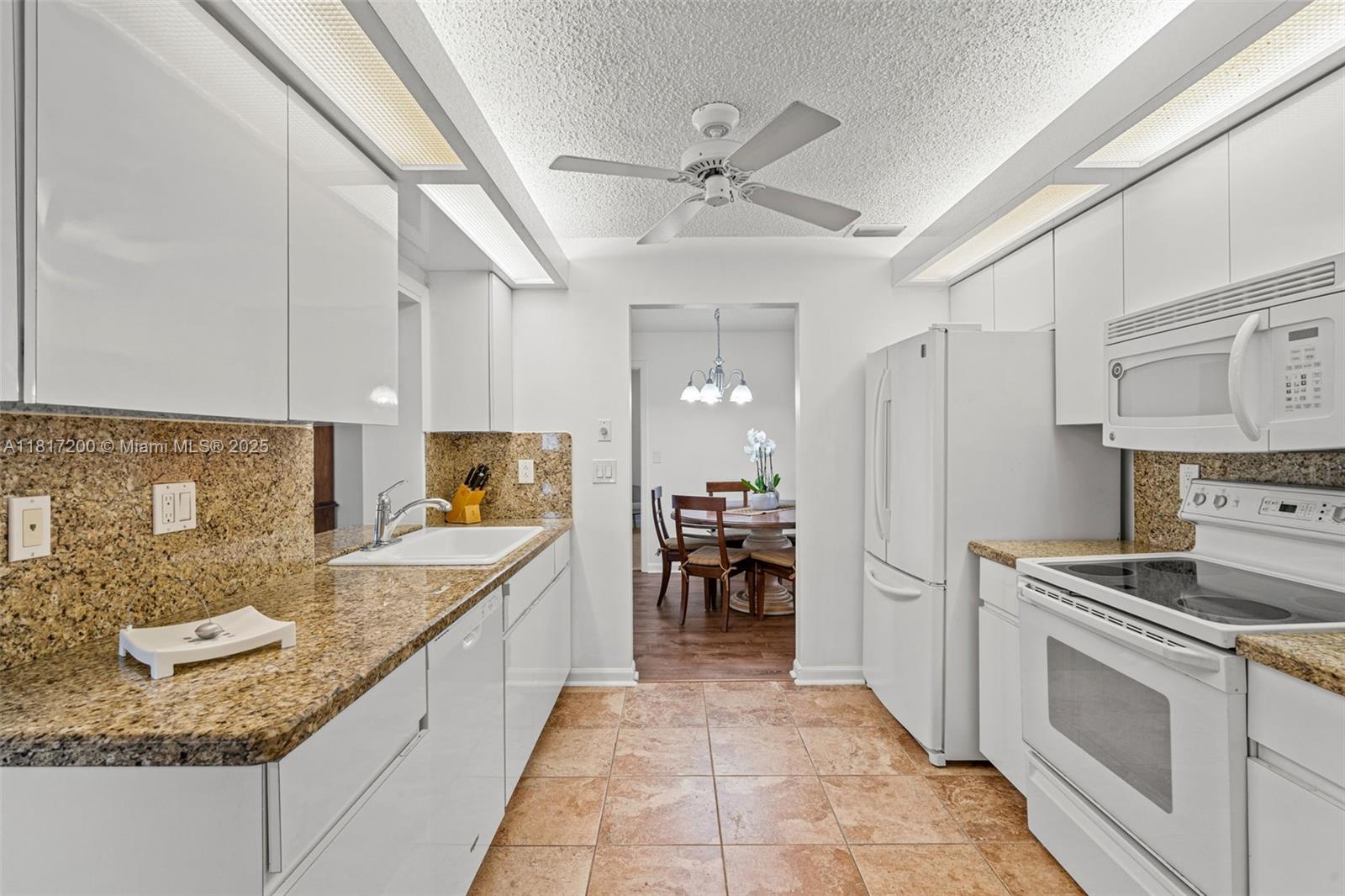 LAUDERDALE WEST SEC 4 - Residential