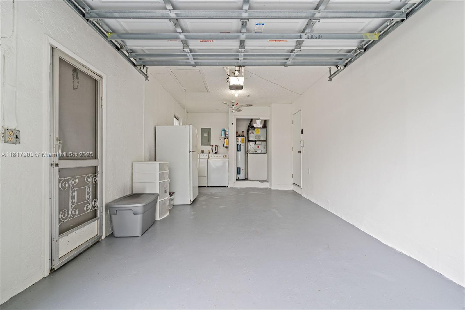 LAUDERDALE WEST SEC 4 - Residential