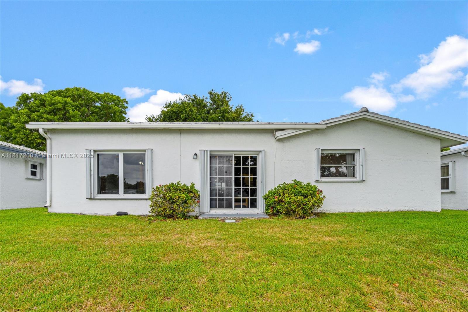 LAUDERDALE WEST SEC 4 - Residential
