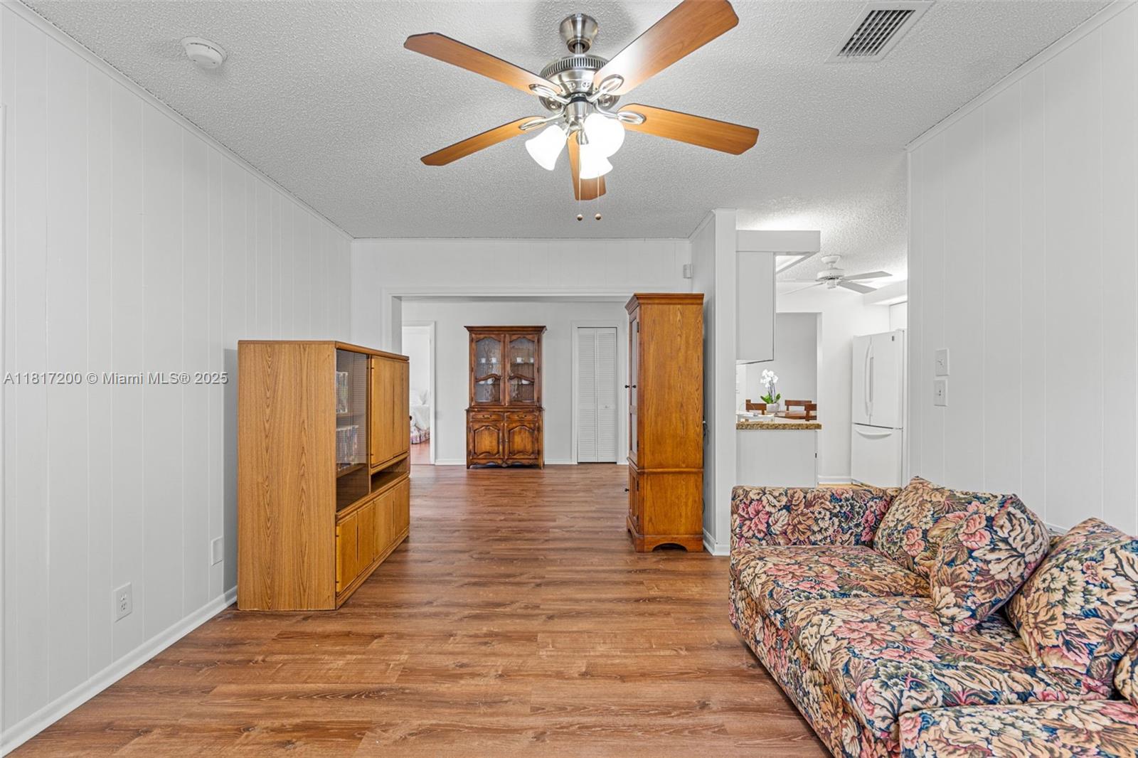 LAUDERDALE WEST SEC 4 - Residential