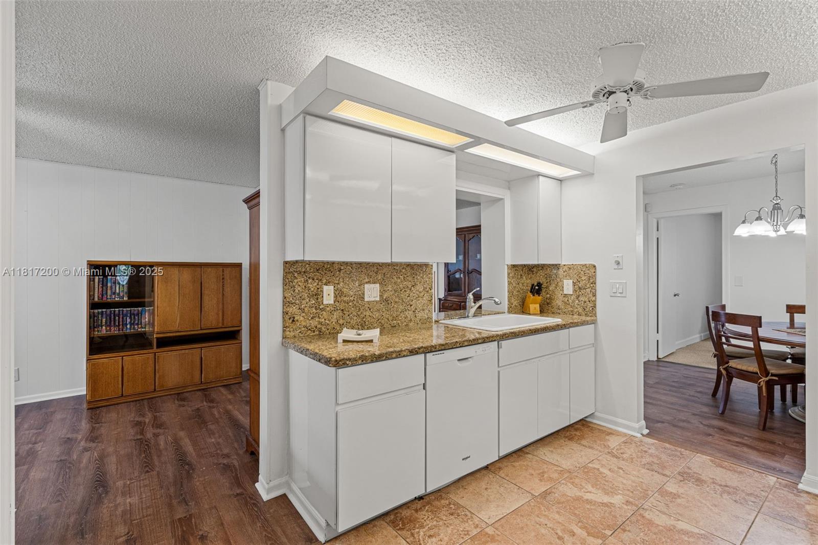LAUDERDALE WEST SEC 4 - Residential