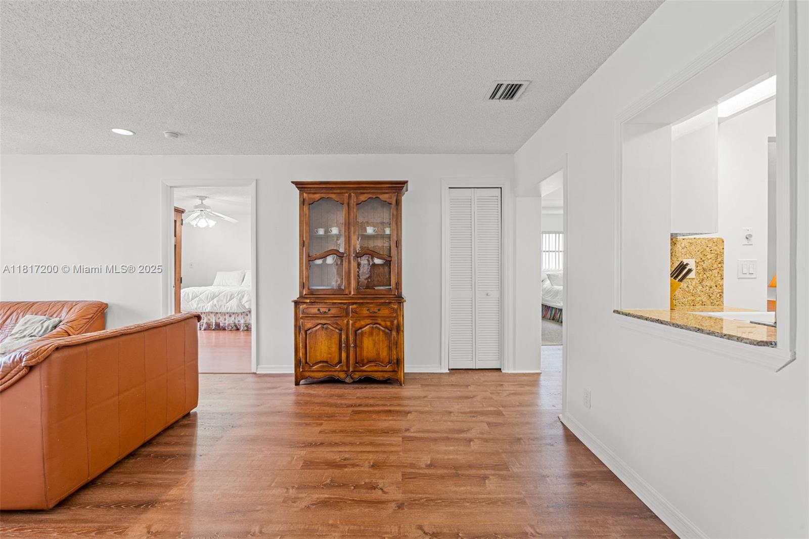 LAUDERDALE WEST SEC 4 - Residential