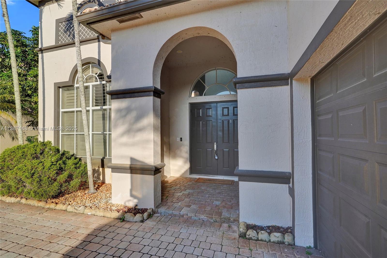 View photos, virtual tours, details... 8824 Cobblestone Point Cir