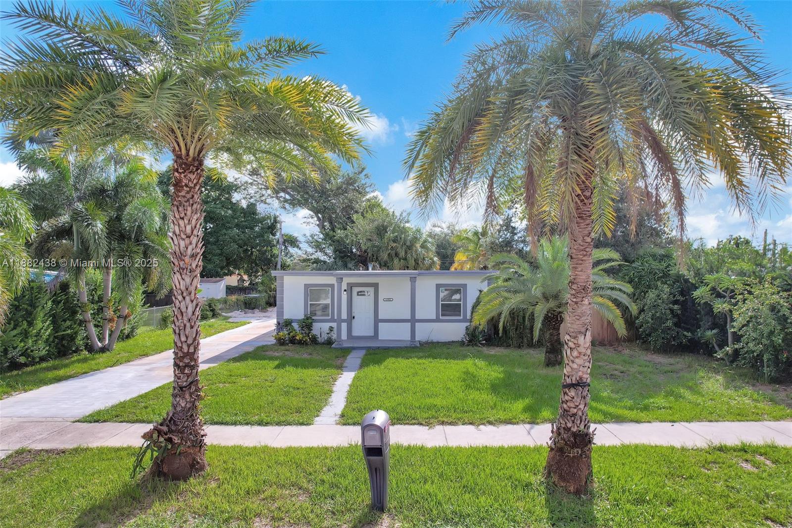 BUNCHE PARK - Residential