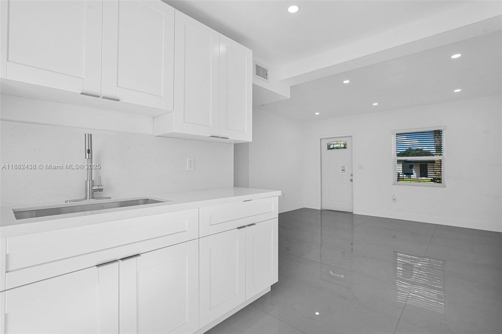 BUNCHE PARK - Residential