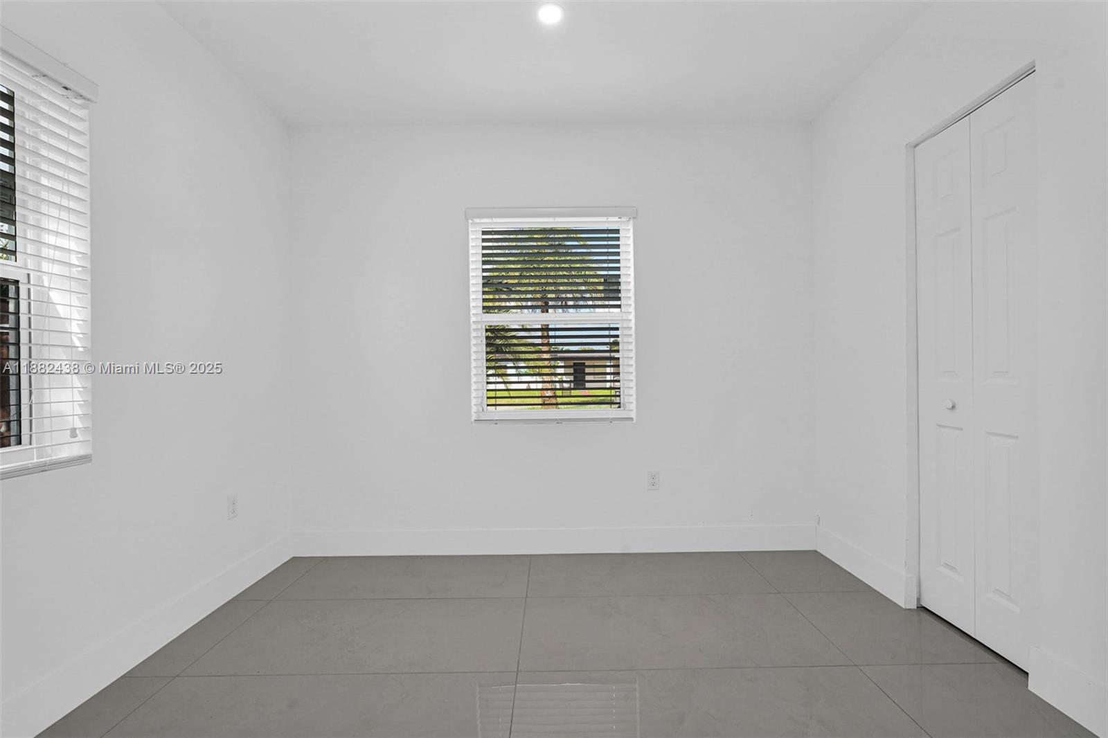 BUNCHE PARK - Residential