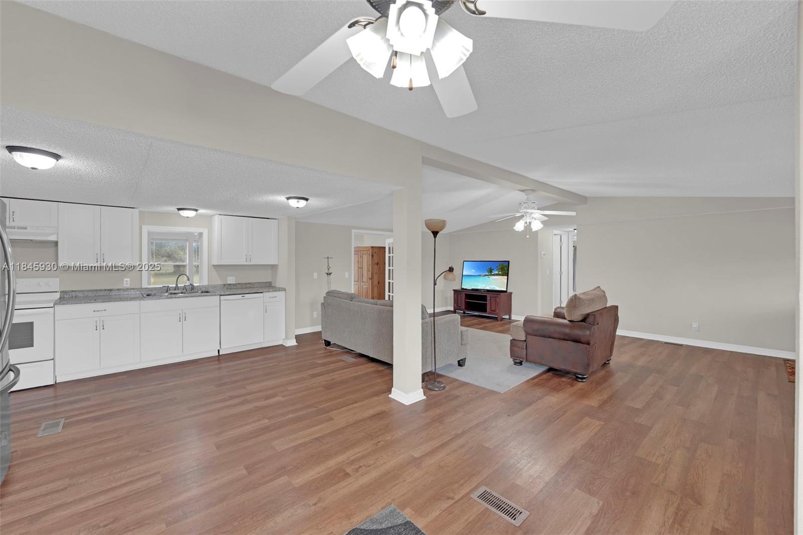 NORTH LABELLE GLADES - Residential