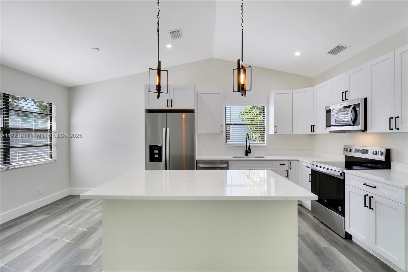JUPITER VILLAGE PH IX - Residential