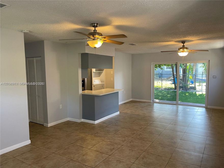Renovated duplex. Allapattah. 5 minutes to Wynwood. Unit 1: 3 bed, 2 bath, leased $3,500/mo. Unit 2: 2 bed, 1 bath, fully renovated, available for new tenant or owner-occupant at $2,500/mo market rent. $6,000/mo gross at full occupancy. Quartz counters. Stainless appliances. Tile throughout. Master suite with walk-in closet. Impact windows. Central A/C. Newer roof. 2 electrical meters. Carport parking, 4 spaces. Fenced backyard. Flood Zone X (no flood insurance required). Annual leases with 30-day vacate clauses. House-hack ready: live in one, rent the other. FHA-eligible for owner-occupants. Submit offers via MLS Offers. Call or text Marisol 786-486-5284.
- 3bedrooms 2bath , washer and dryer 
-2 bedrooms 1 bath