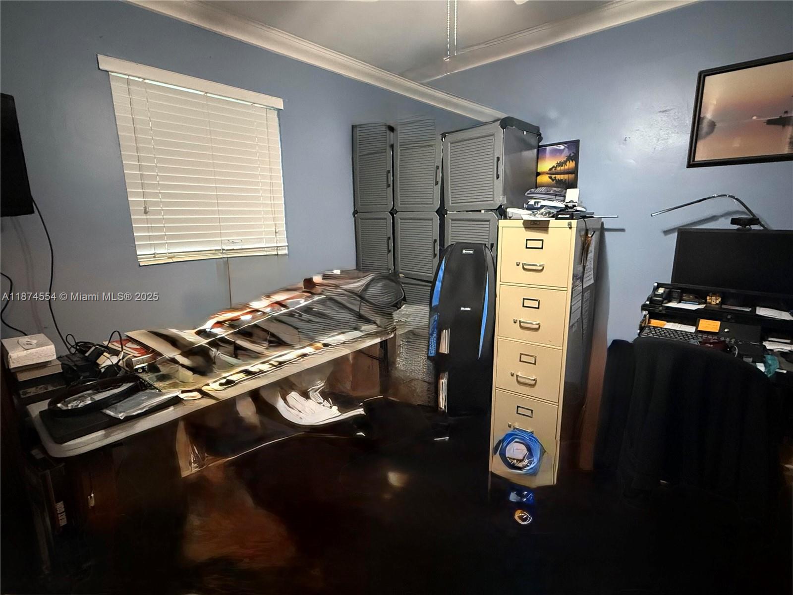 KENDALE LAKES SEC THREE - Residential