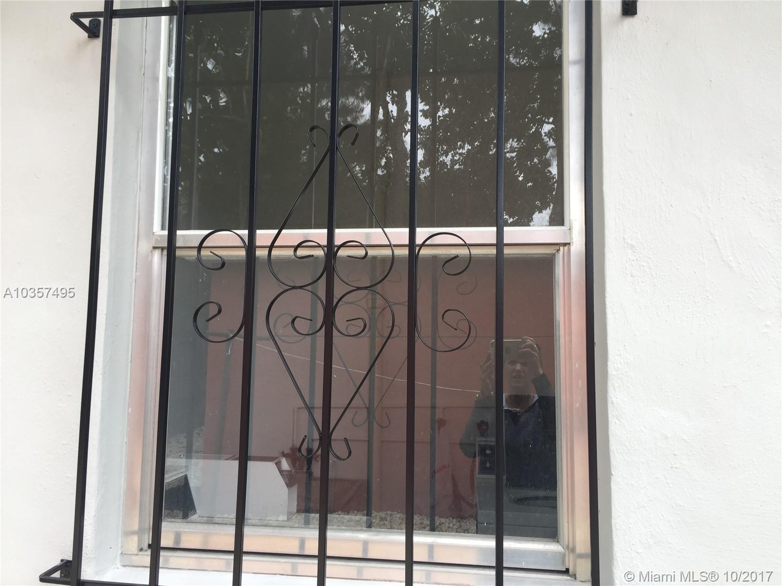 BISCAYNE PARK ESTATES - Residential Lease