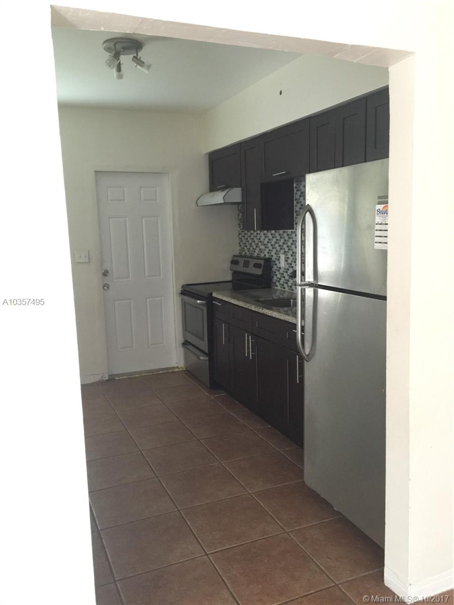 BISCAYNE PARK ESTATES - Residential Lease