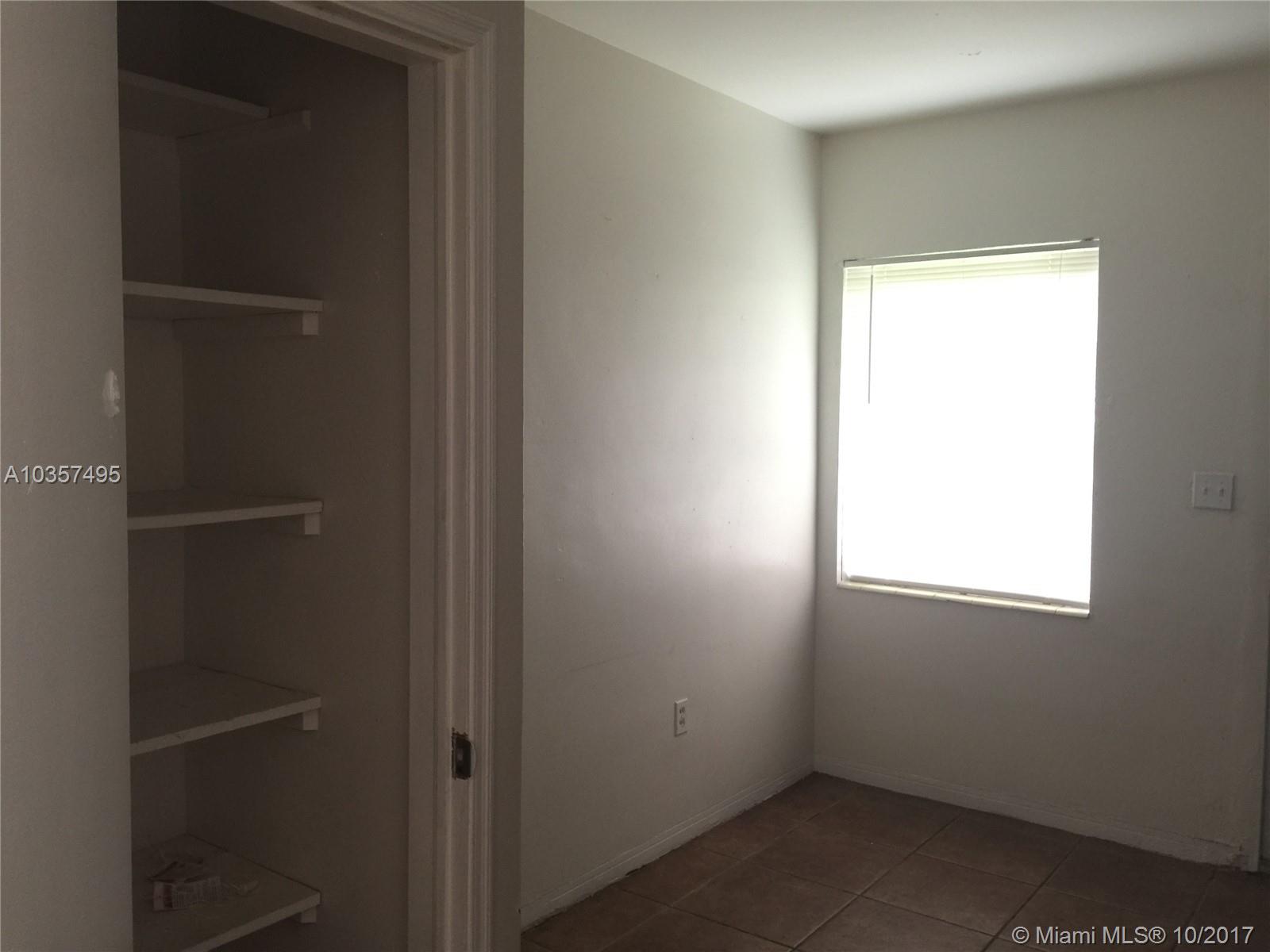 BISCAYNE PARK ESTATES - Residential Lease