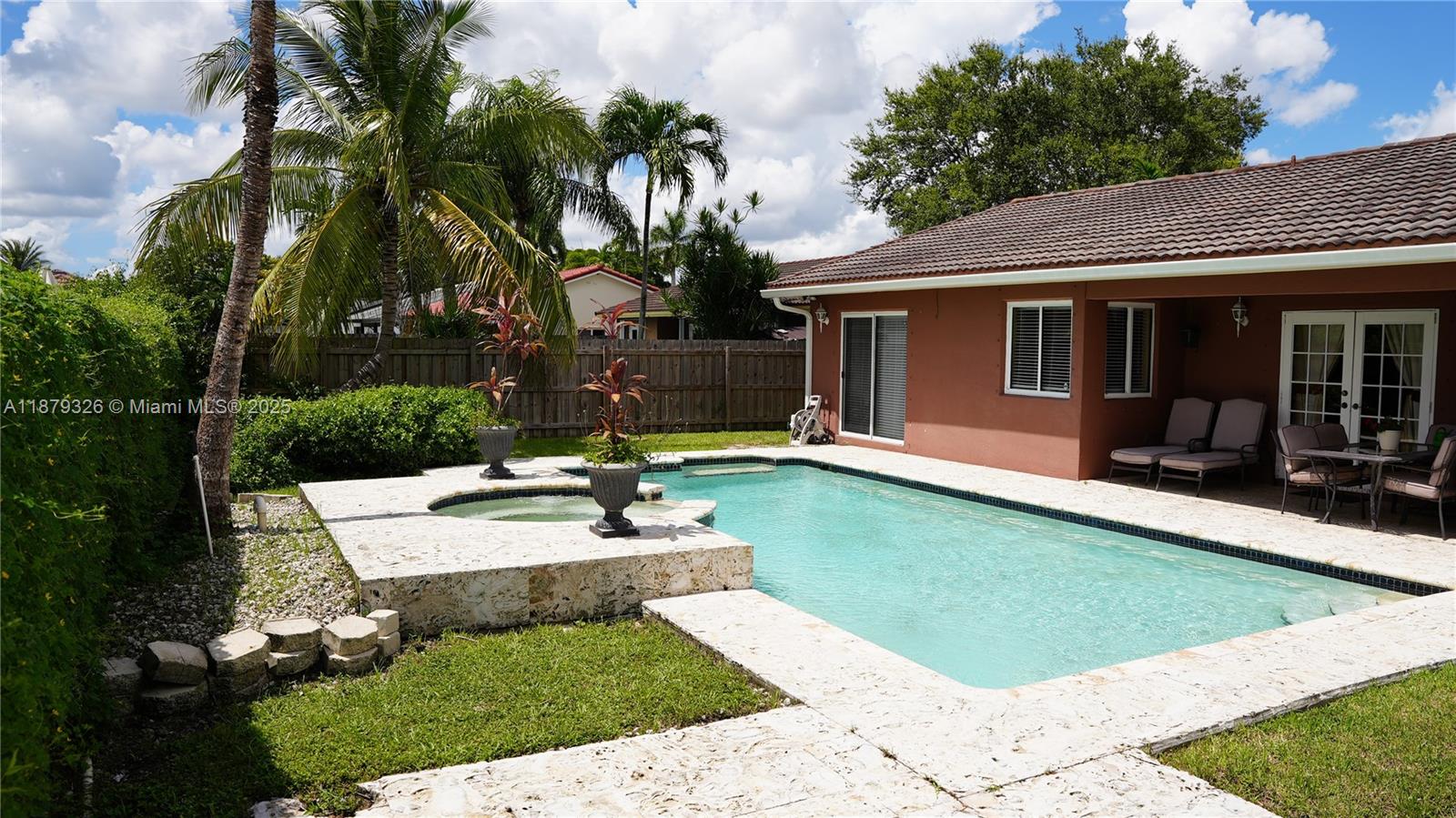 LUZ ESTELA SUB - Residential