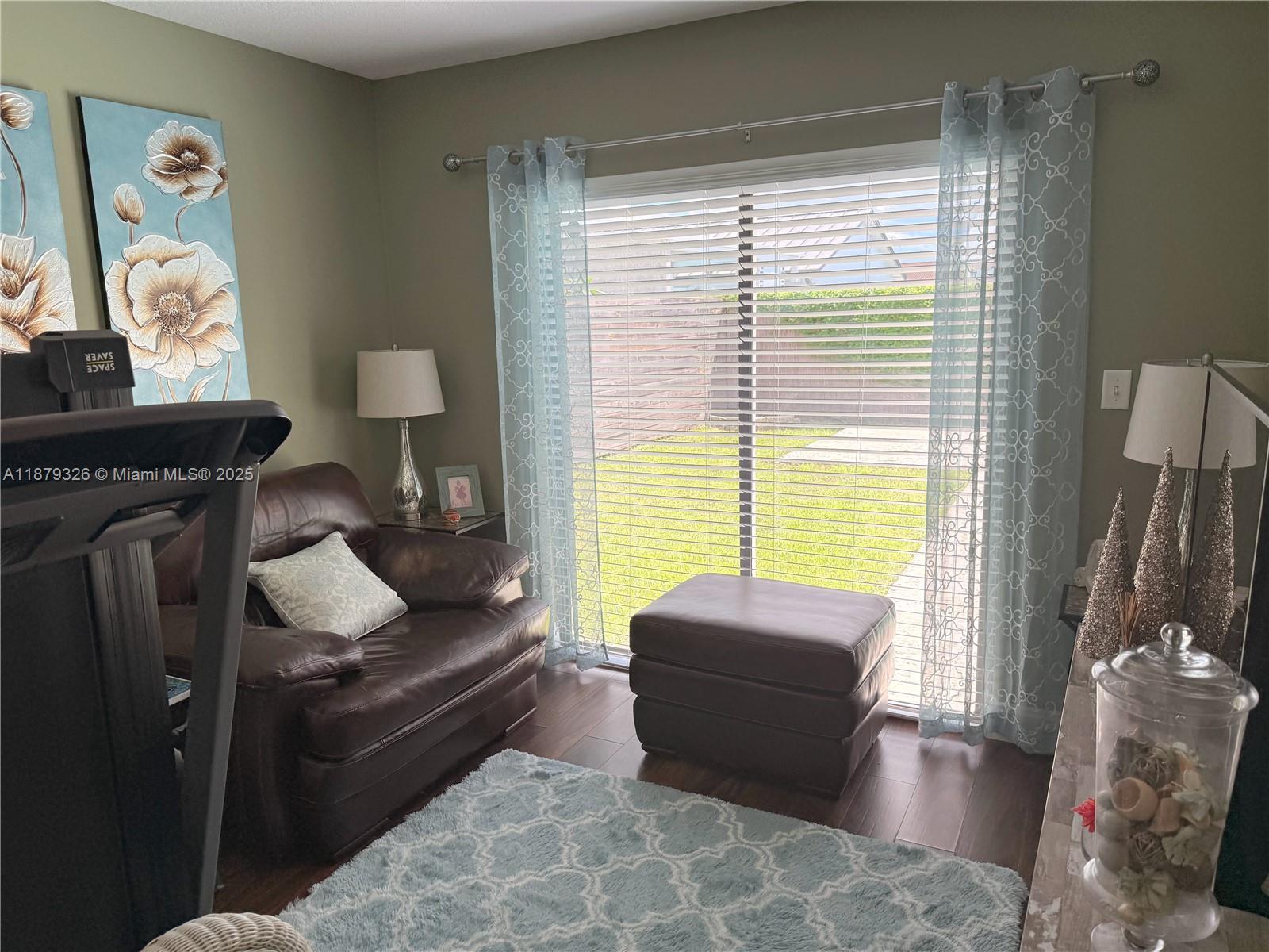 LUZ ESTELA SUB - Residential