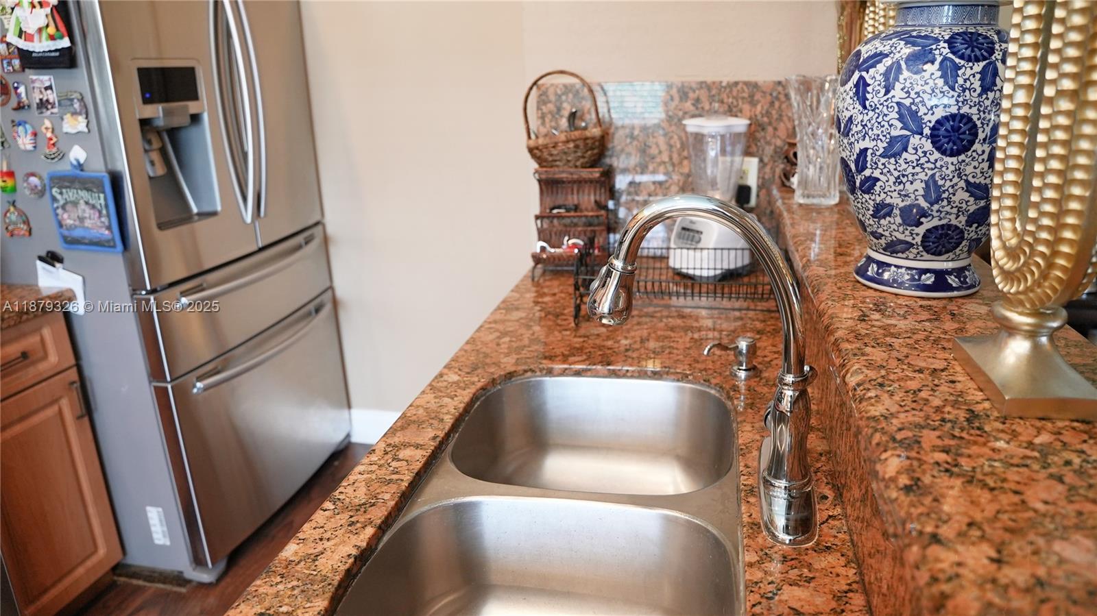 LUZ ESTELA SUB - Residential