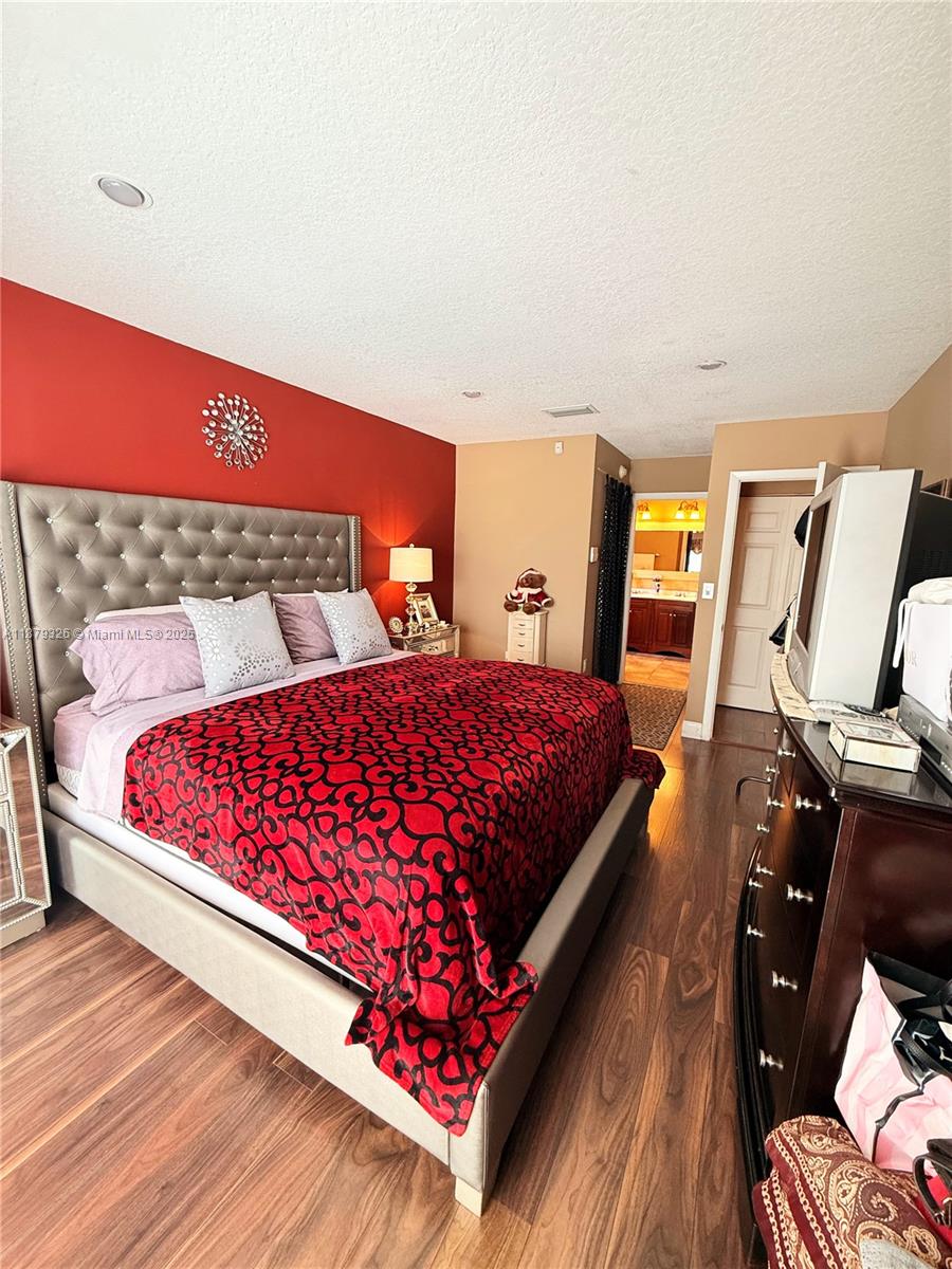 LUZ ESTELA SUB - Residential