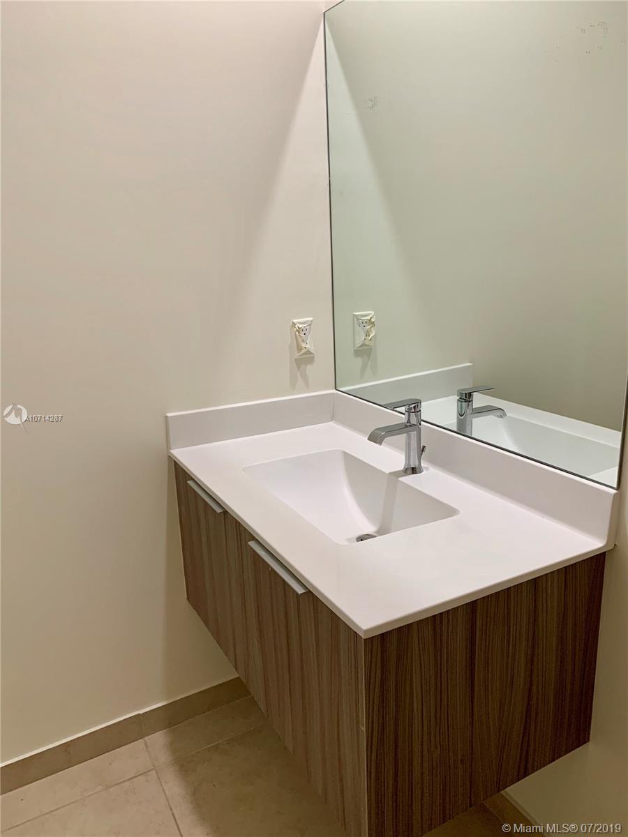 Apex at Park Central - Residential Lease