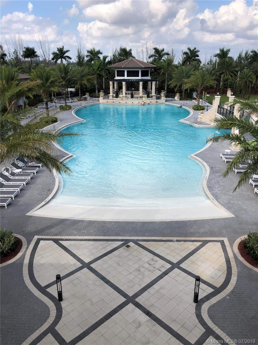 Apex at Park Central - Residential Lease