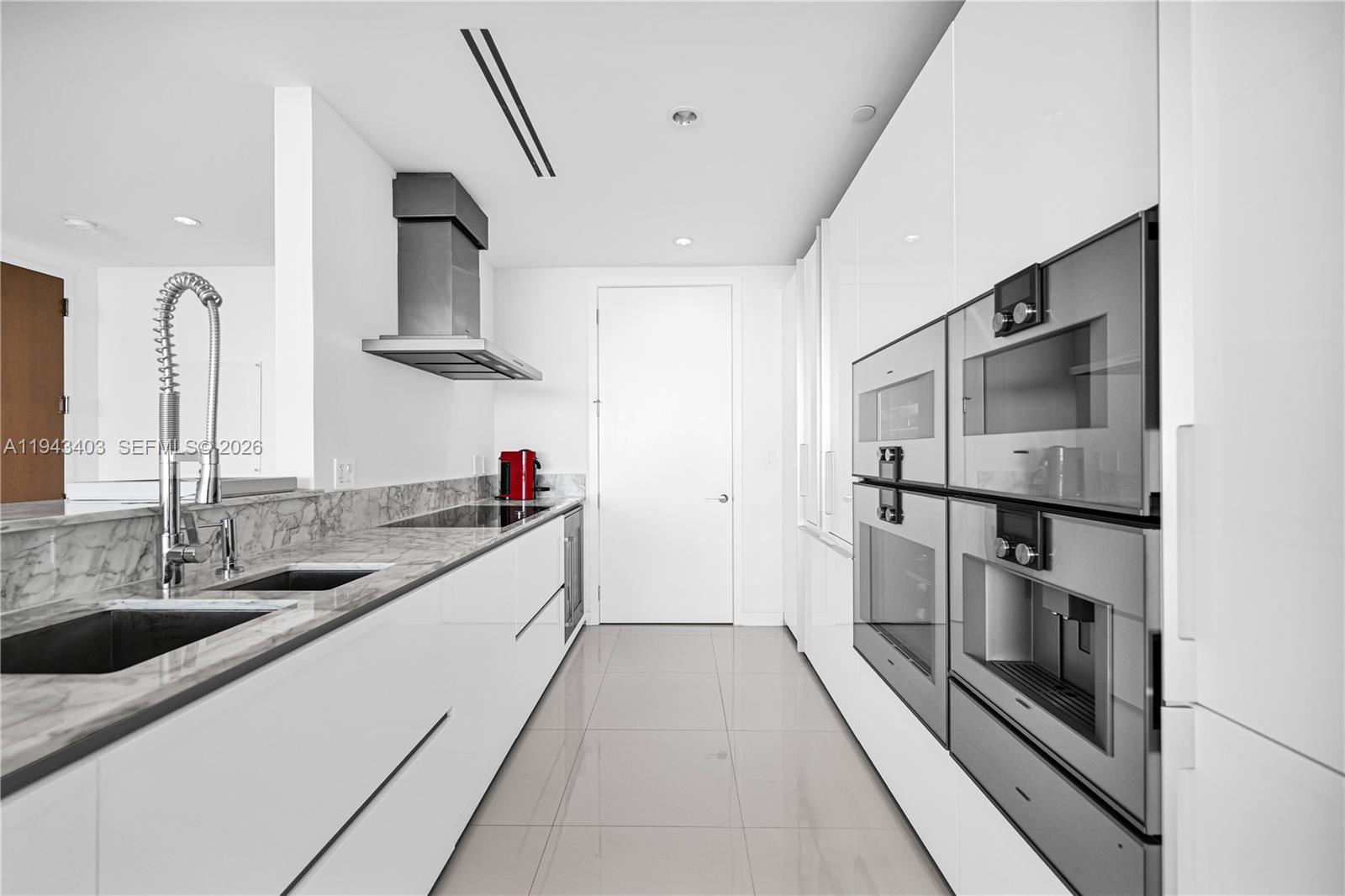 OCEANA BAL HARBOUR CONDO - Residential