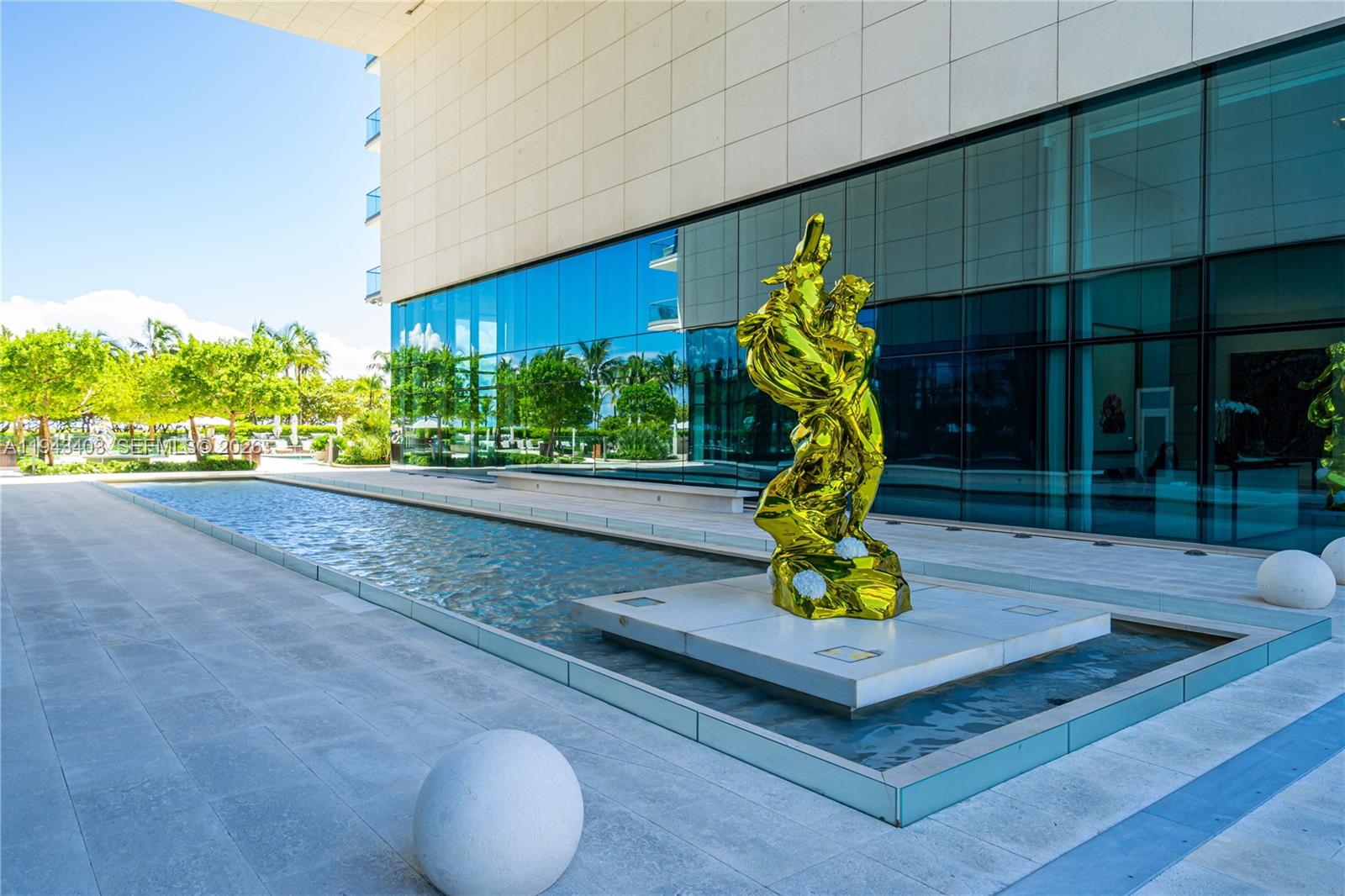 OCEANA BAL HARBOUR CONDO - Residential