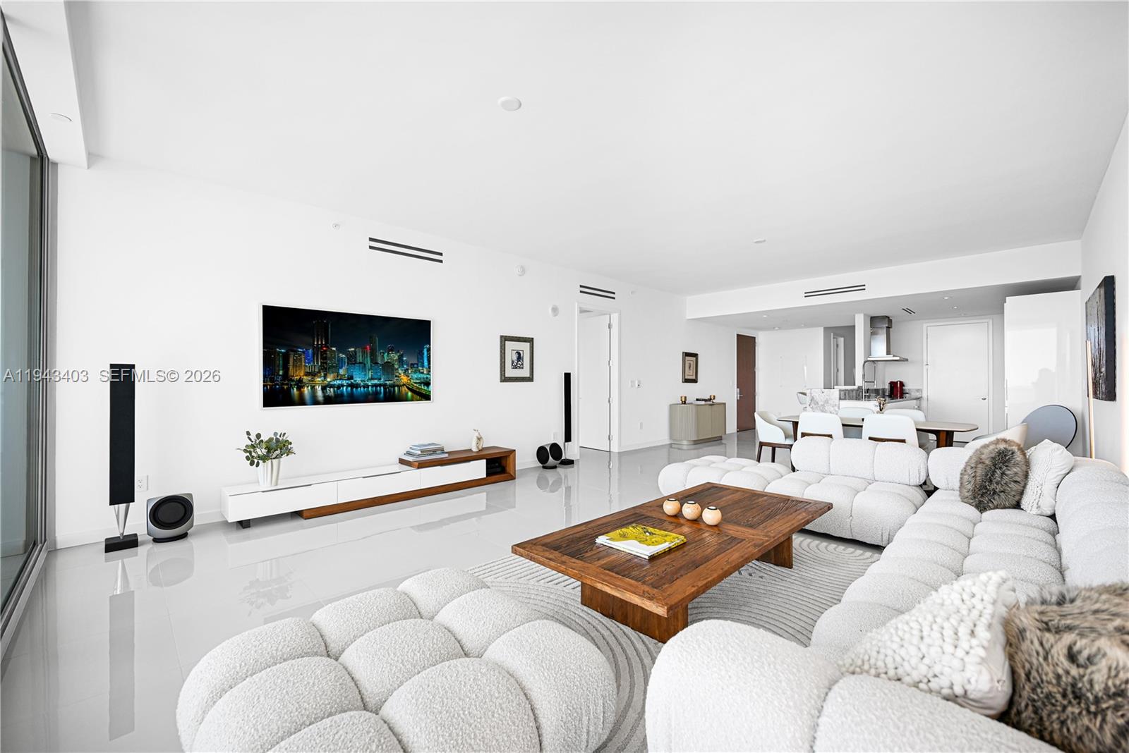 OCEANA BAL HARBOUR CONDO - Residential