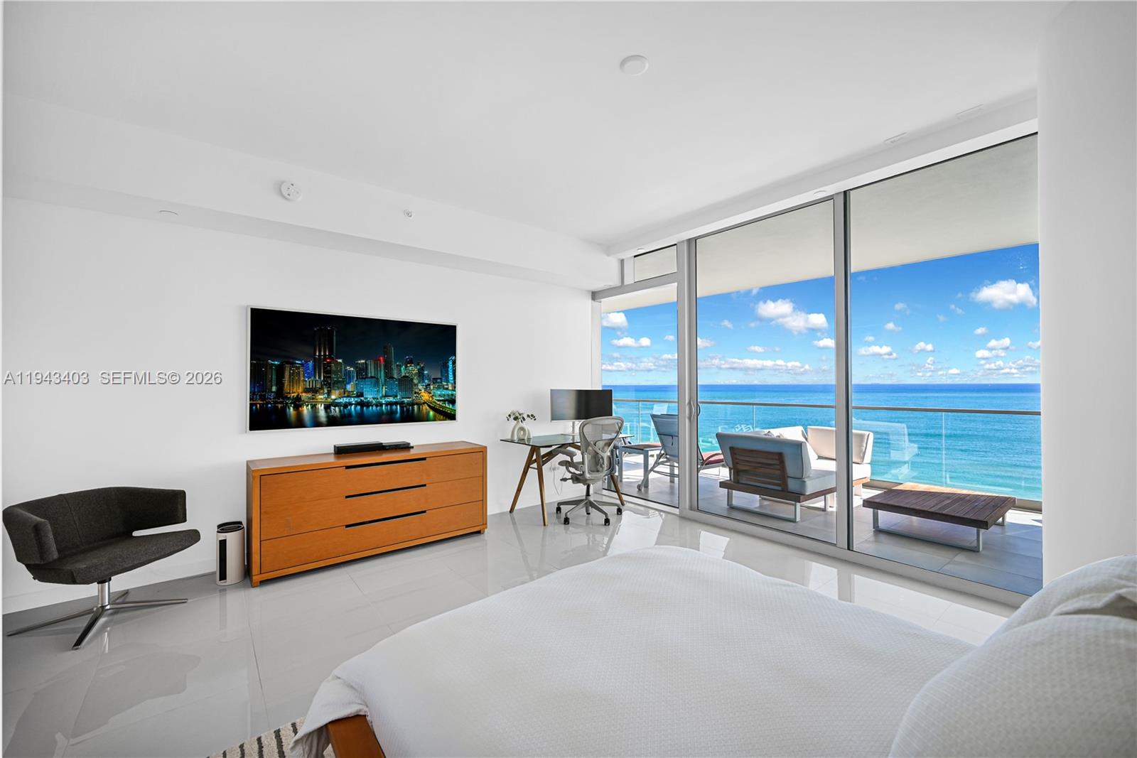 OCEANA BAL HARBOUR CONDO - Residential