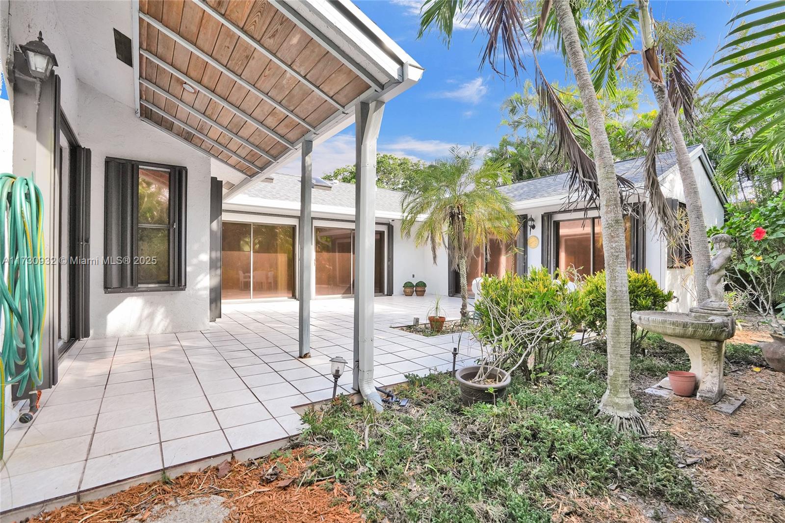 BEACHWOOD HEIGHTS - Residential