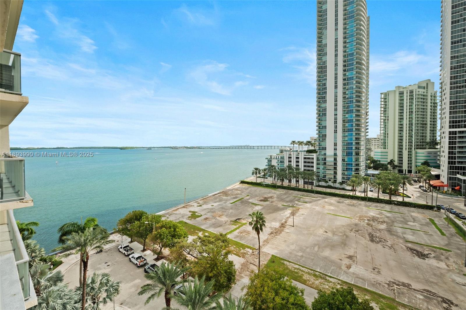 THE MARK ON BRICKELL COND - Residential