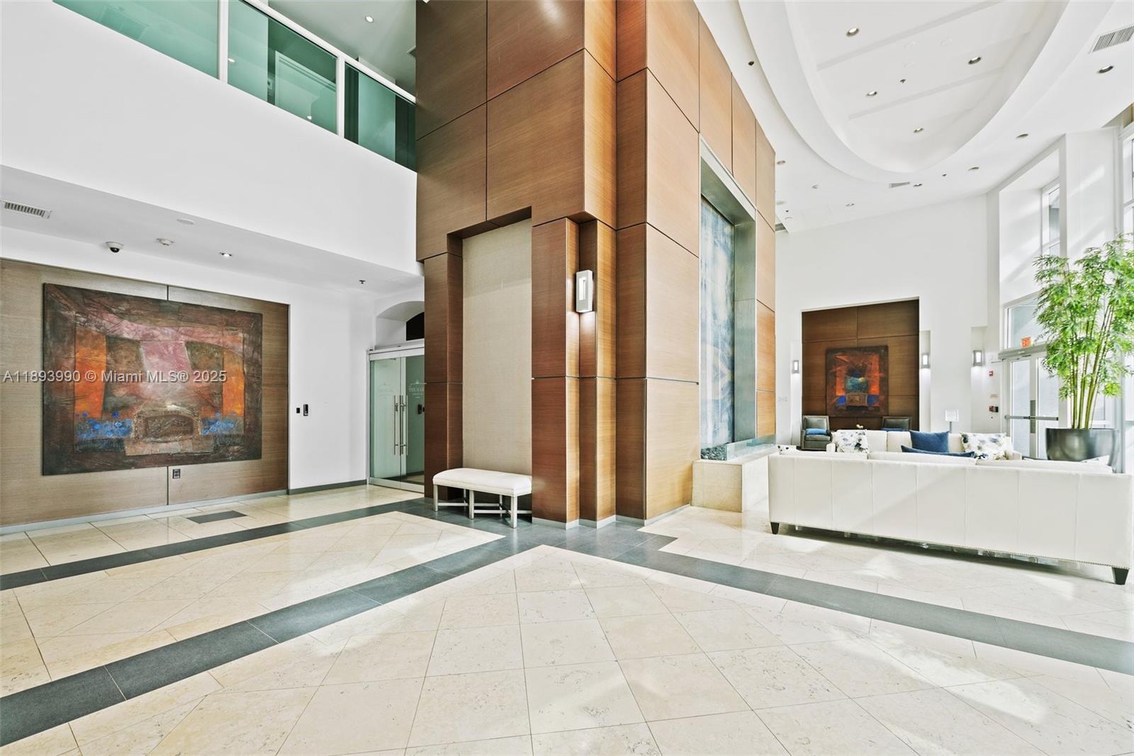 THE MARK ON BRICKELL COND - Residential
