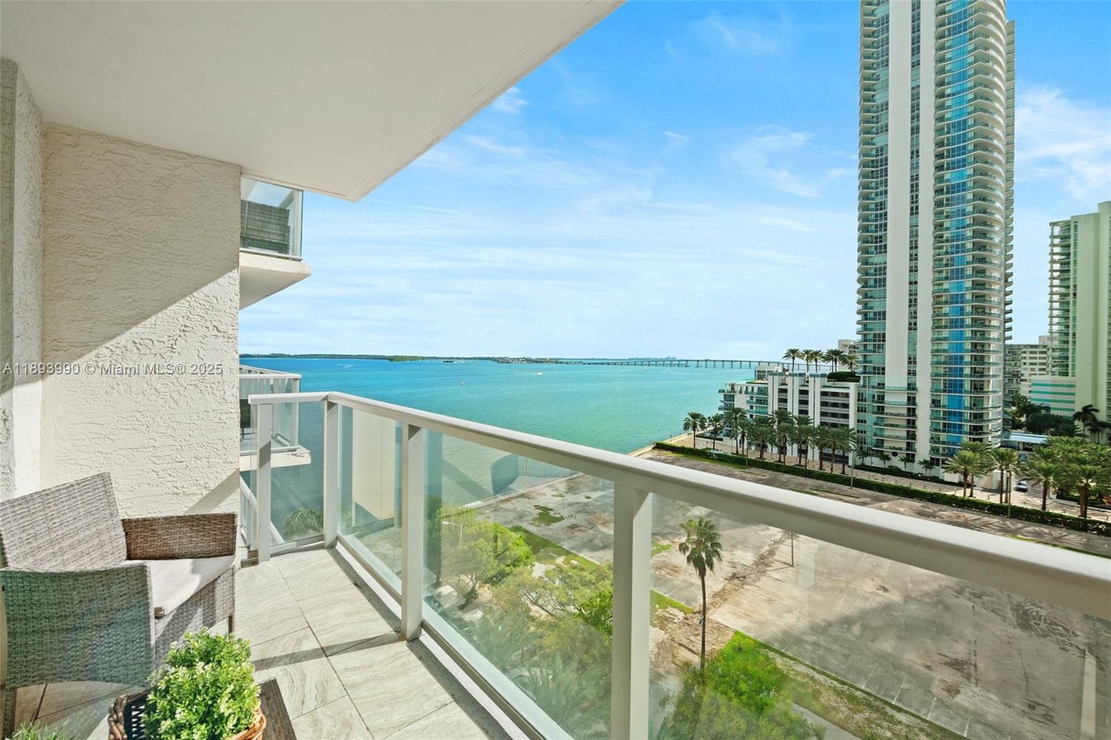 THE MARK ON BRICKELL COND - Residential