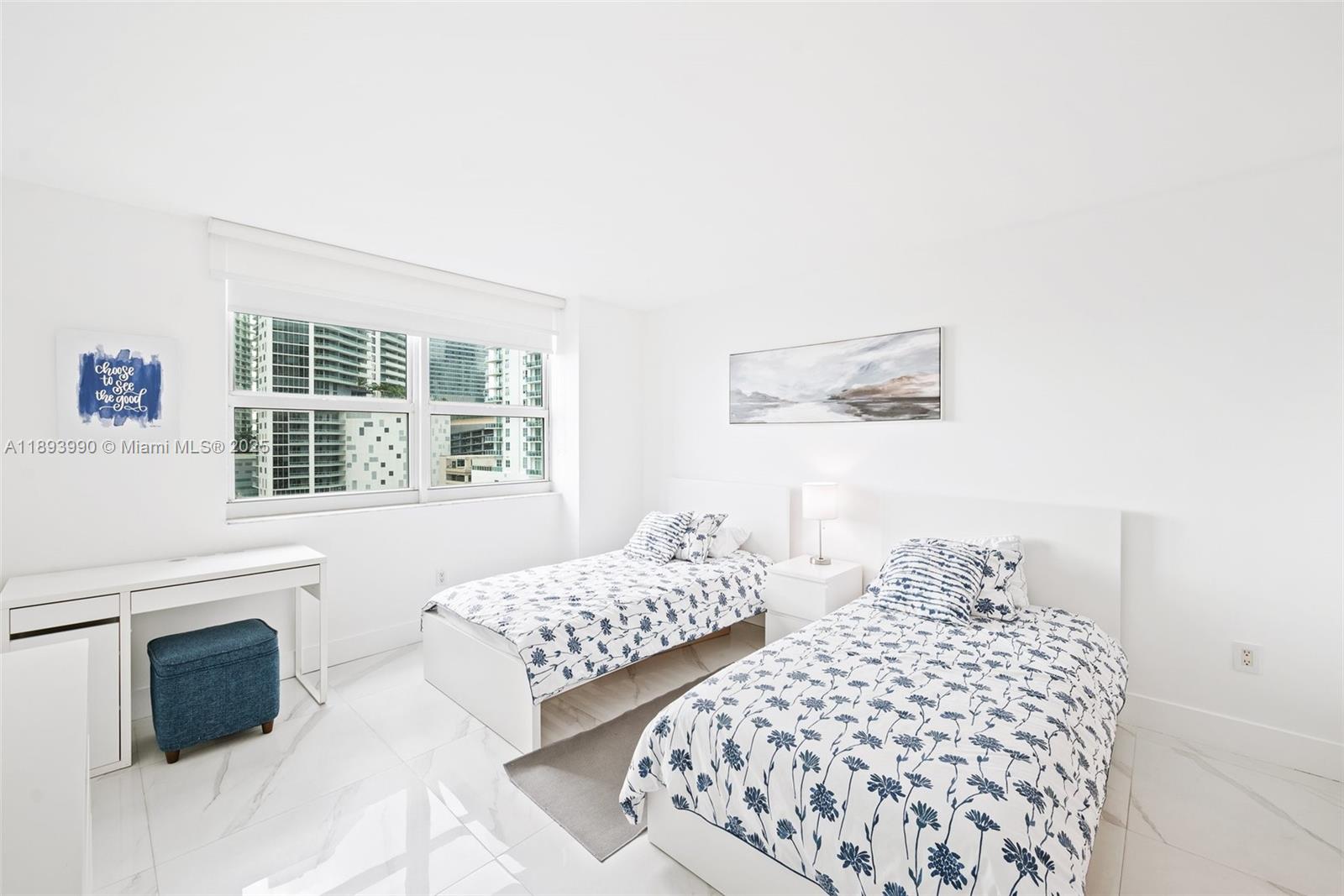 THE MARK ON BRICKELL COND - Residential