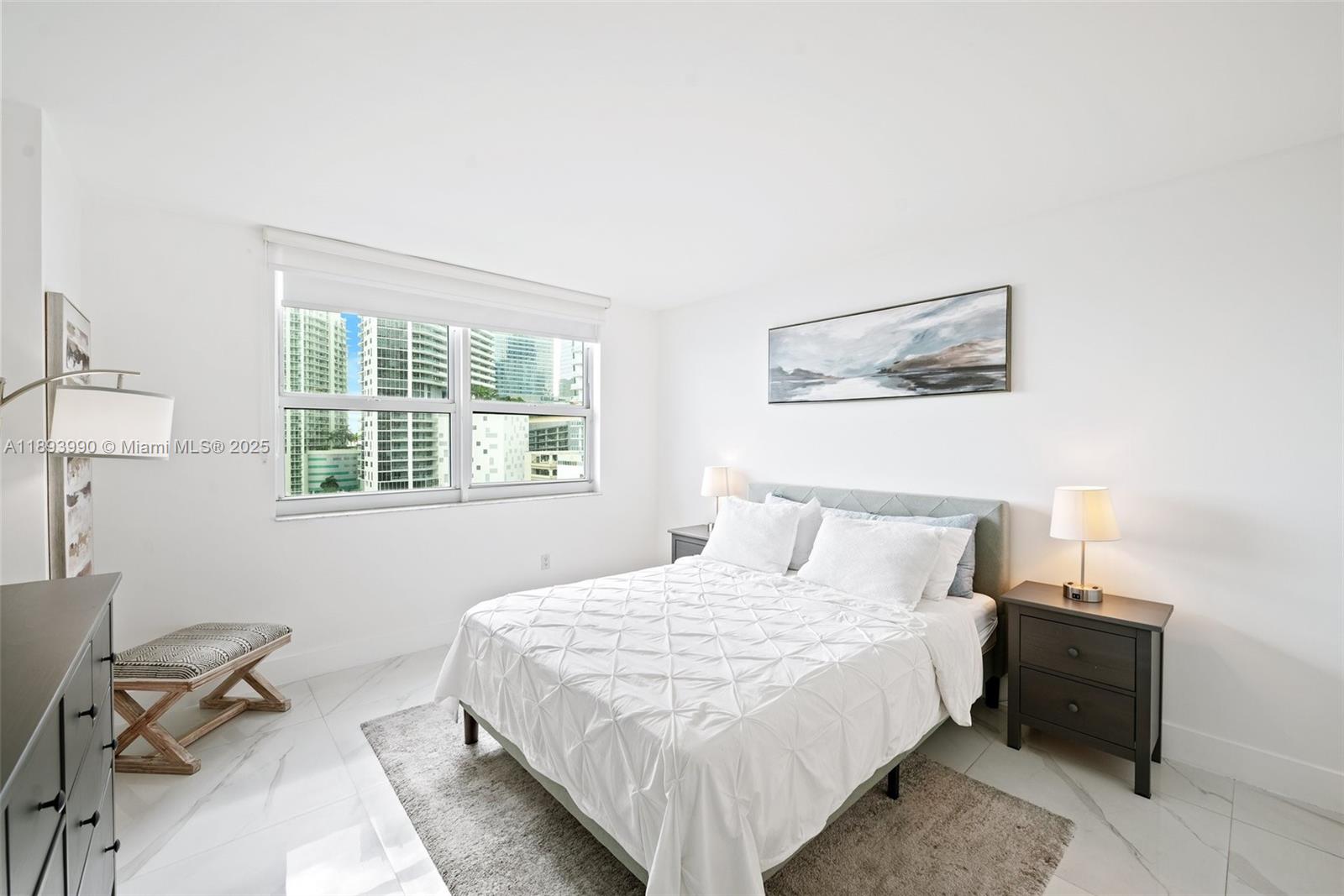 THE MARK ON BRICKELL COND - Residential
