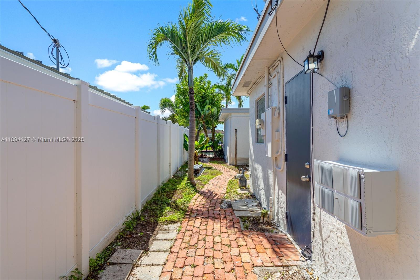 CYPRESS HARBOR 4TH SEC - Residential