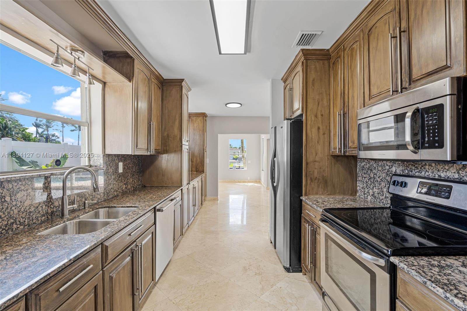 CYPRESS HARBOR 4TH SEC - Residential