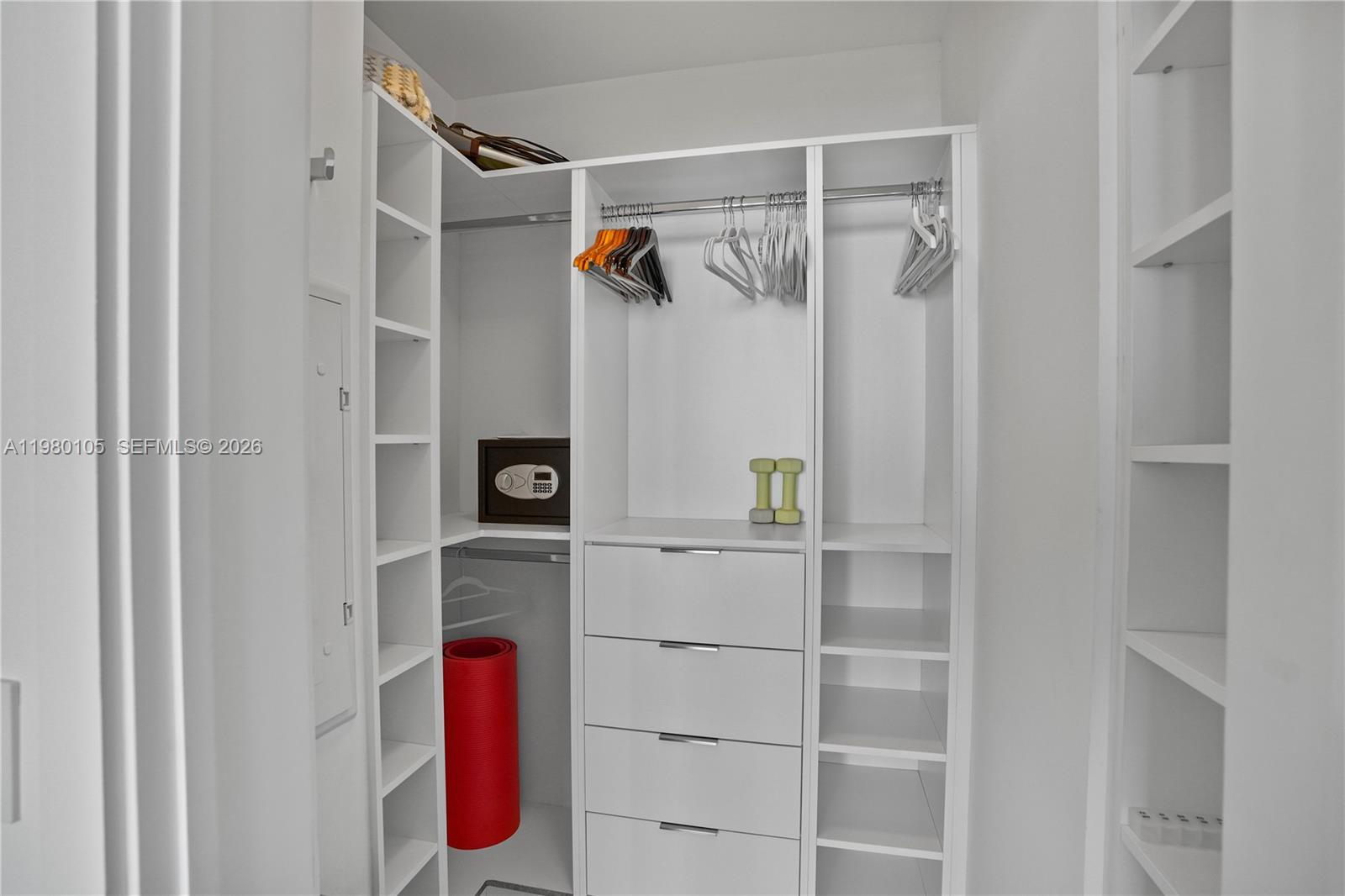 GRAN PARAISO CONDO - Residential Lease