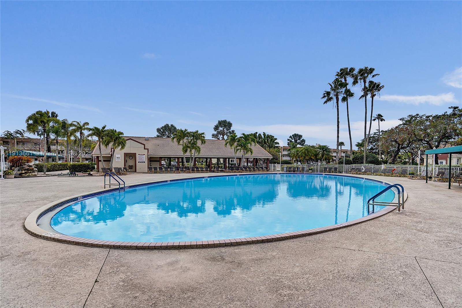 DEVON CONDOMINIUM - Residential