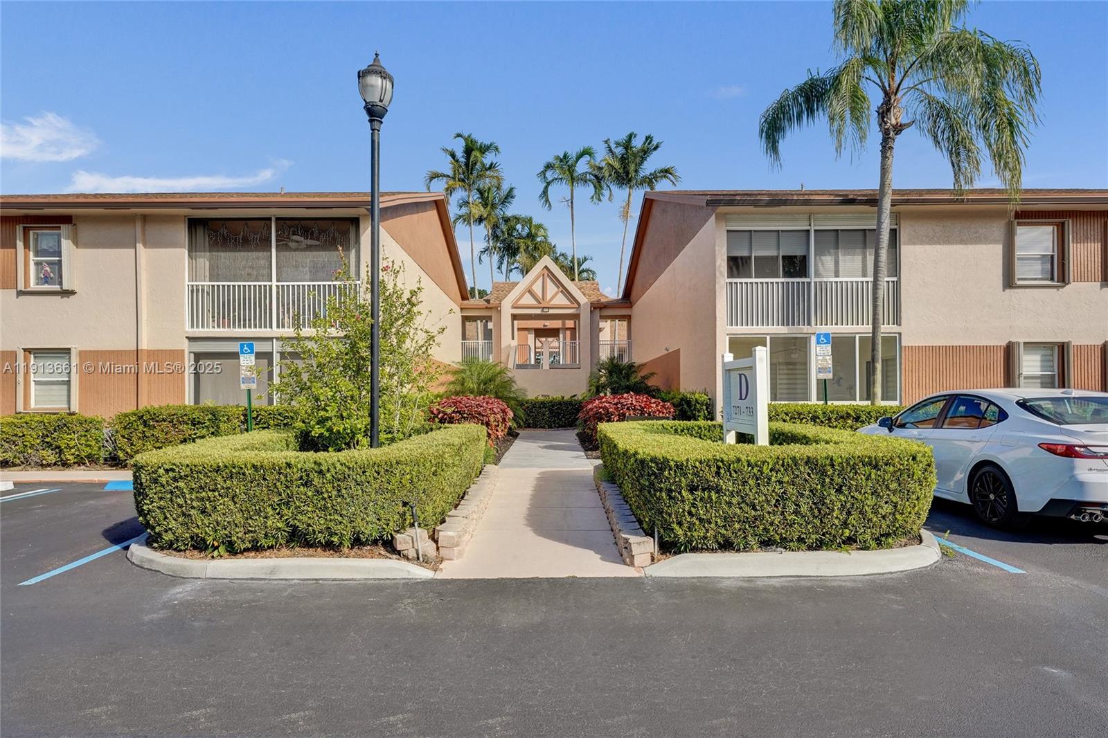 DEVON CONDOMINIUM - Residential