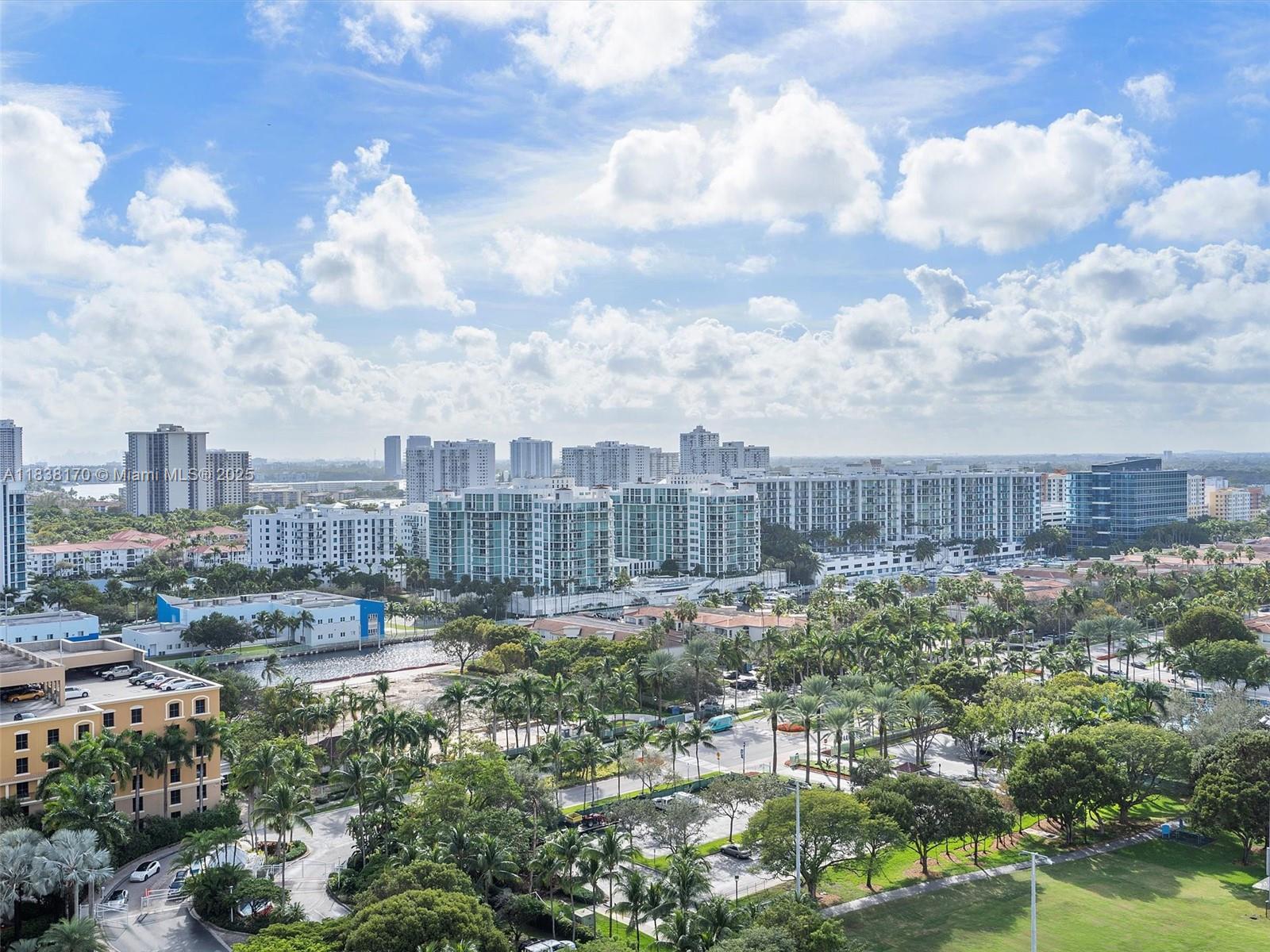 PARC CENTRAL AVENTURA SOU - Residential