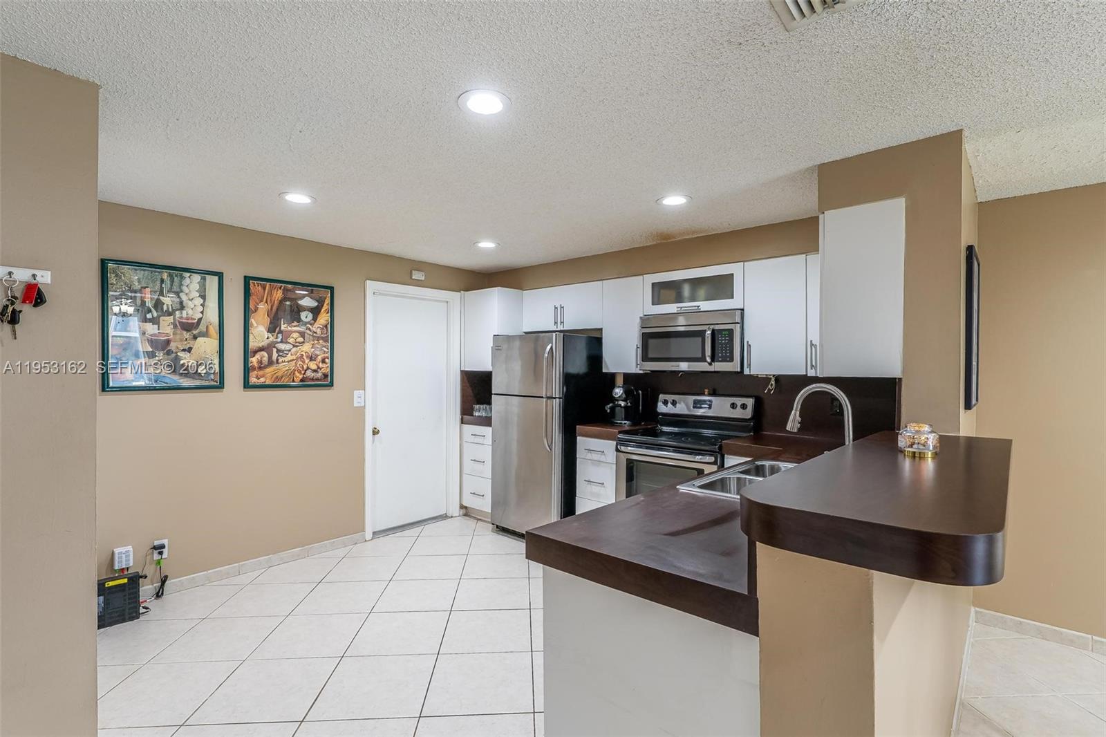 SECTORS 3 & 4 BOUNDARY PL - Residential