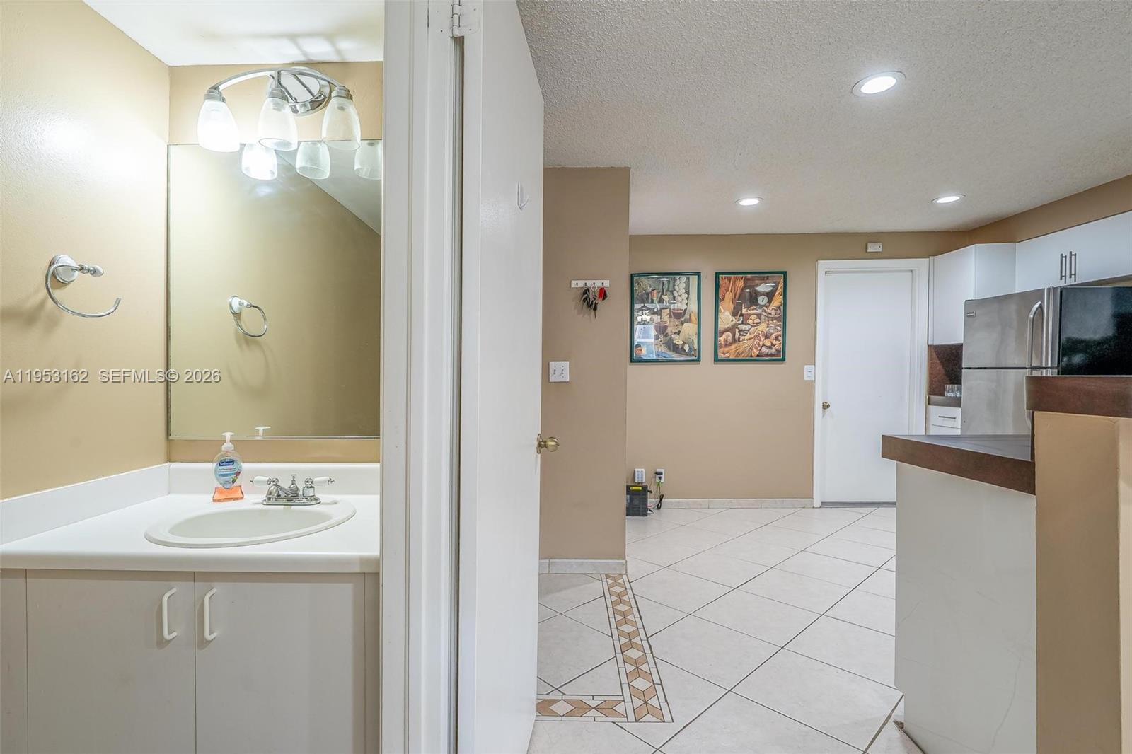 SECTORS 3 & 4 BOUNDARY PL - Residential