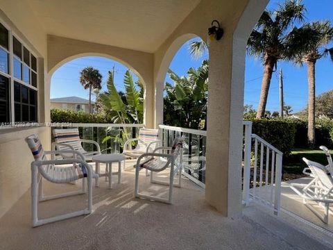 A home in New Smyrna Beach