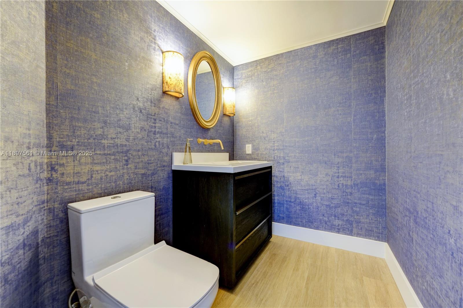 WILLIAMS ISLAND - Residential