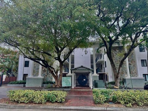 3240 Mary St S207 Miami FL 33133