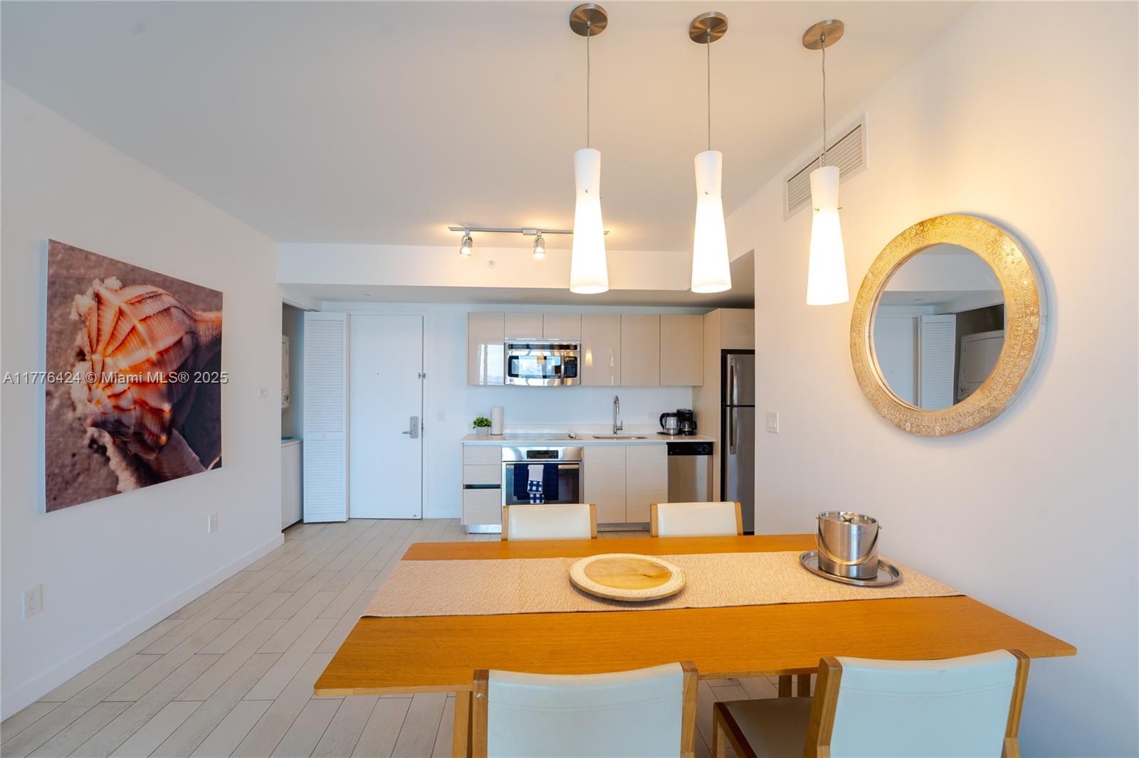 BEACHWALK CONDOMINIUM - Residential