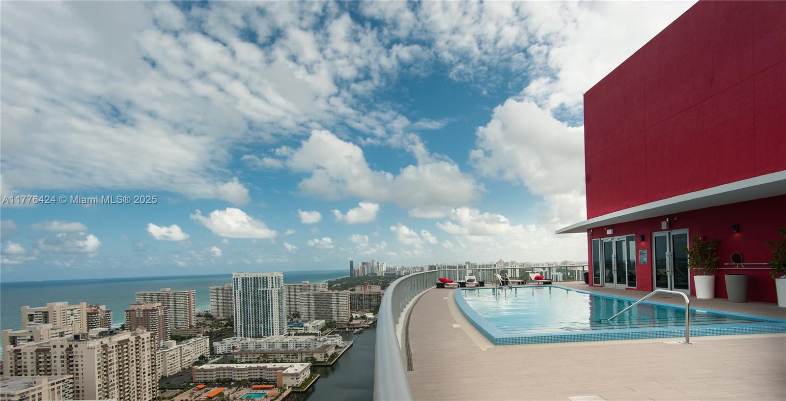 BEACHWALK CONDOMINIUM - Residential