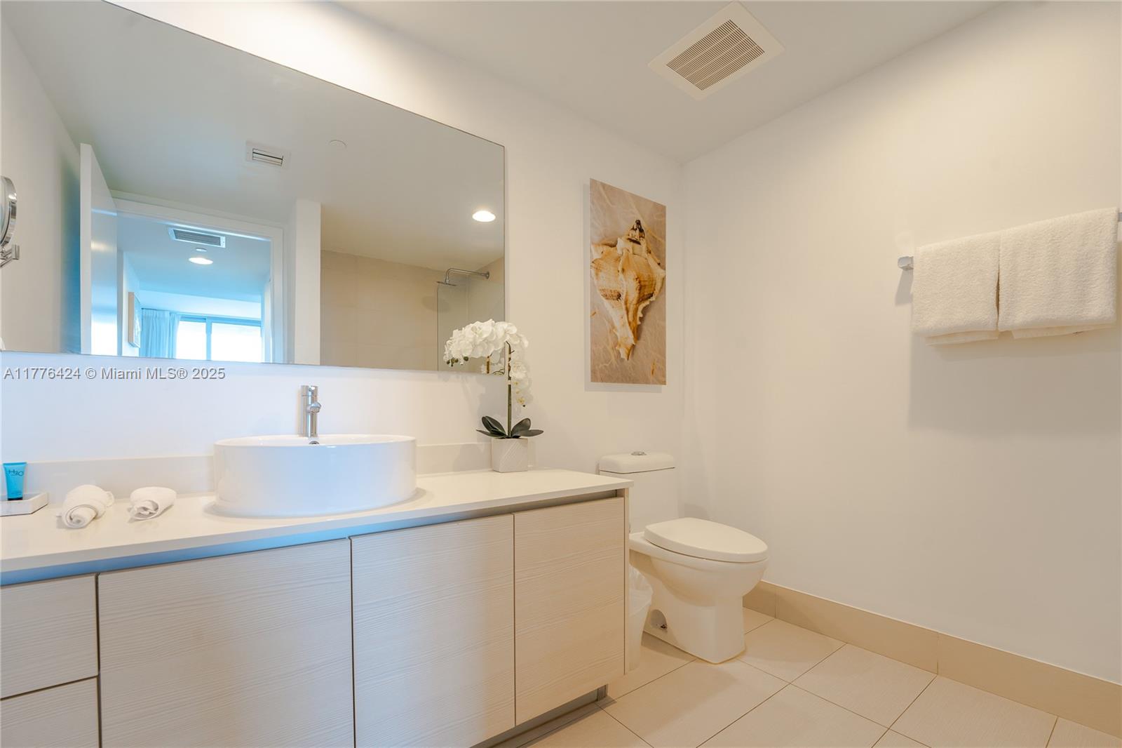 BEACHWALK CONDOMINIUM - Residential