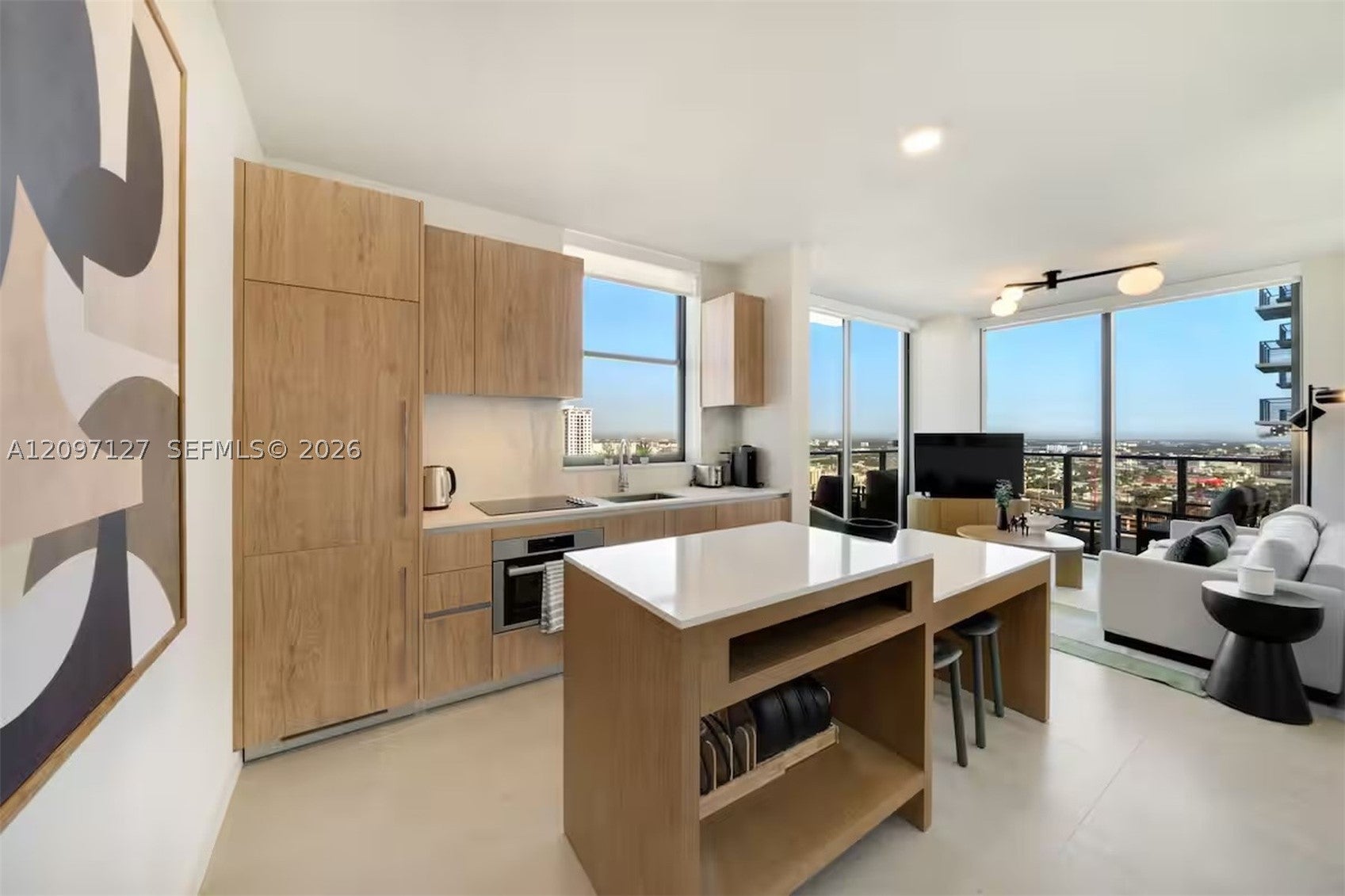 11 NE 6th St 3214