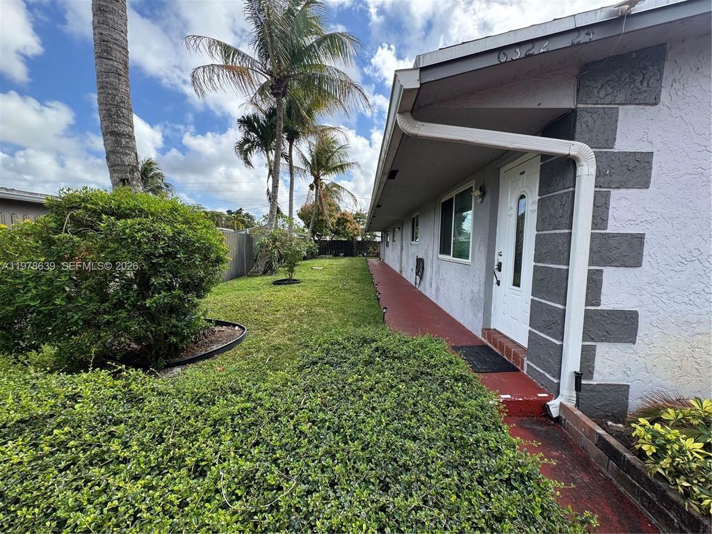 Photo of 6322 Eaton St #1-2, Hollywood, FL 33024 (MLS # A11978639)